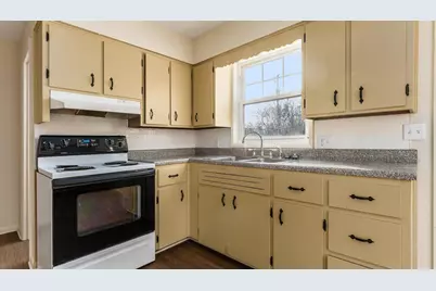 6295 Dresden Road, Zanesville, OH 43701 - Photo 8