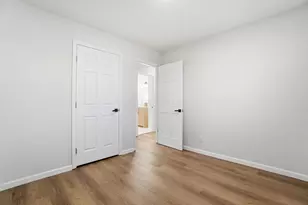 1724 Woodland Ave, Columbus, OH 43219 - Photo 24