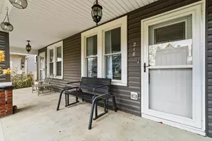 218 E Markison Ave, Columbus, OH 43207 - Photo 4