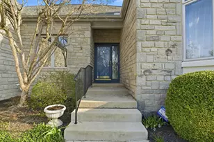 788 Katherines Ridge Ln, Columbus, OH 43235 - Photo 4