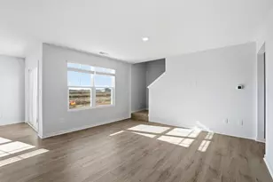 5923 Pitch Pne Dr, Canal Winchester, OH 43110 - Photo 6