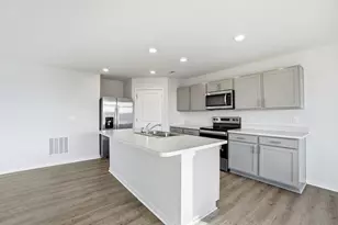 5923 Pitch Pne Dr, Canal Winchester, OH 43110 - Photo 8