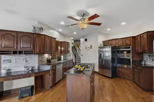 7733 Silver Springs Ct, Canal Winchester, OH 43110 - Photo 2