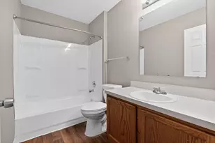 1640 Butterfly Ct, Columbus, OH 43223 - Photo 22