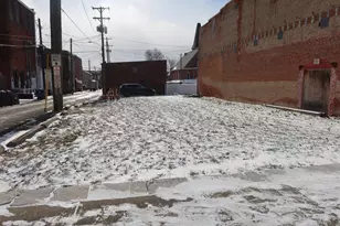 117 W 5th St, Marysville, OH 43040 - Photo 1