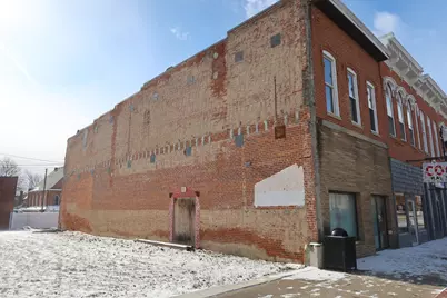 121 W 5th Street, Marysville, OH 43040 - Photo 2