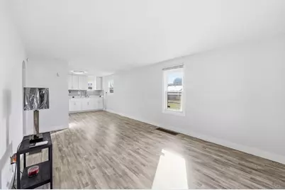 2560 Osceola Avenue, Columbus, OH 43211 - Photo 8