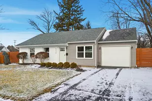 5330 Stock Rd, Columbus, OH 43229 - Photo 2