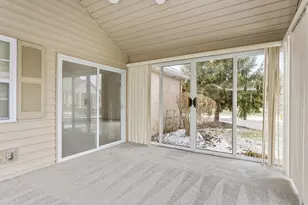 1308 Amberlea Dr W, Columbus, OH 43230 - Photo 28