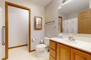 674 Villa Dr, Ontario, OH 44906 - Photo 12