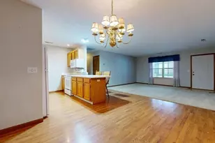 674 Villa Dr, Ontario, OH 44906 - Photo 4