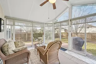 8097 Storrow Dr, Westerville, OH 43081 - Photo 16