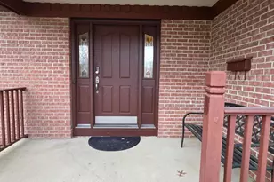 5399 Teakwood Ct, Columbus, OH 43229 - Photo 2