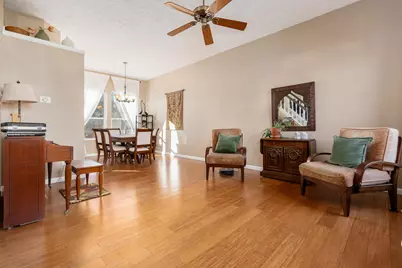 5227 Chaps Court, Columbus, OH 43221 - Photo 6