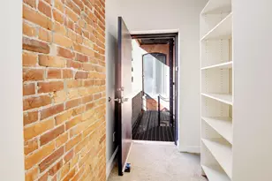 65 S 5th St, Columbus, OH 43215 - Photo 18