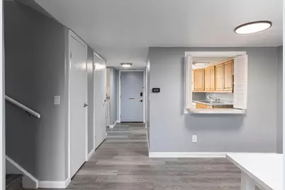 1030 Galliton Court #H, Columbus, OH 43220 - Photo 4