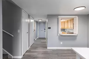 1030 Galliton Ct, Columbus, OH 43220 - Photo 4