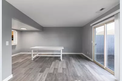 1030 Galliton Court #H, Columbus, OH 43220 - Photo 12