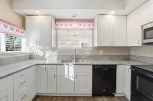 211 N Court St, Marysville, OH 43040 - Photo 20