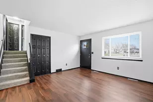 4672 Sperry Ave, Columbus, OH 43230 - Photo 2