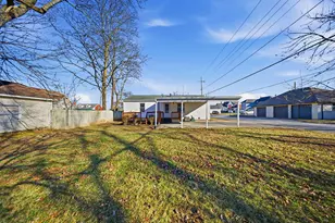 41 N Hampton St, West Jefferson, OH 43162 - Photo 38