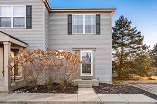 2145 Baneberry Ct, Columbus, OH 43235 - Photo 2