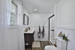 1390 E Dublin Granville Rd, Columbus, OH 43229 - Photo 20