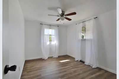 1390 E Dublin Granville Road, Columbus, OH 43229 - Photo 24