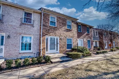 5584 Brackenridge #R7, Columbus, OH 43228 - Photo 4