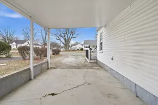 946 N South St, Wilmington, OH 45177 - Photo 4