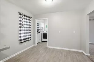 946 N South St, Wilmington, OH 45177 - Photo 12