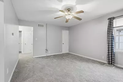 946 N South Street, Wilmington, OH 45177 - Photo 8