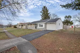 1356 Harlow Rd, Columbus, OH 43227 - Photo 2