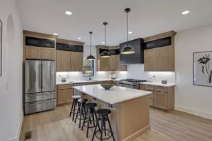 90 N Ohio Ave, Columbus, OH 43203 - Photo 16