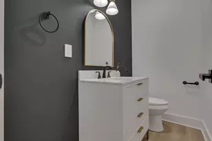 90 N Ohio Ave, Columbus, OH 43203 - Photo 22