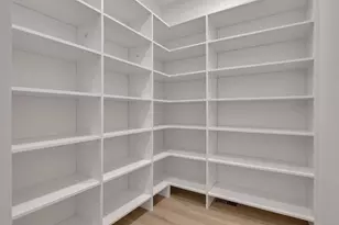 90 N Ohio Ave, Columbus, OH 43203 - Photo 24