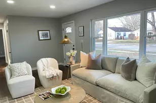 4256 Eleanor Ave, Grove City, OH 43123 - Photo 6