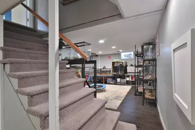 404 Old Village Road, Columbus, OH 43228 - Photo 32