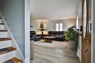 404 Old Village Rd, Columbus, OH 43228 - Photo 24
