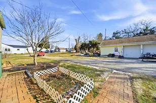 1024 Springlawn Ave, Harrisburg, OH 43126 - Photo 6