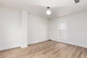 130 E Woodrow Ave, Columbus, OH 43207 - Photo 22