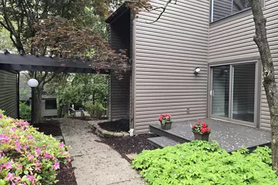 695 Tall Oaks Drive, Newark, OH 43055 - Photo 1