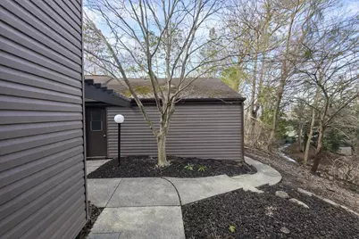 695 Tall Oaks Drive, Newark, OH 43055 - Photo 2