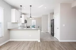 6781 Dulles Dr, Powell, OH 43065 - Photo 12