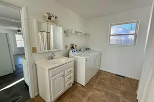 14 Hickory St, Athens, OH 45701 - Photo 10