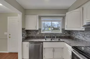 5414 Paladim Rd, Columbus, OH 43232 - Photo 16