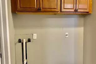 211 Delaney Dr, Columbus, OH 43207 - Photo 10