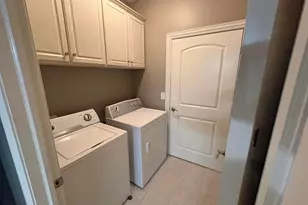 2329 Keep Place, Columbus, OH 43204 - Photo 18