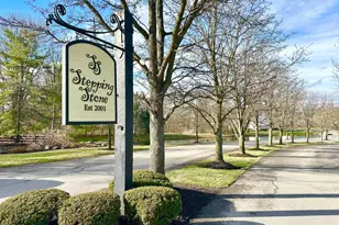 7040 Aly Dar Ln, Blacklick, OH 43004 - Photo 6