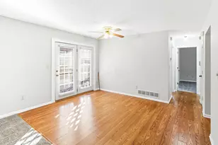 1797 Quarry Ridge Dr, Columbus, OH 43232 - Photo 8